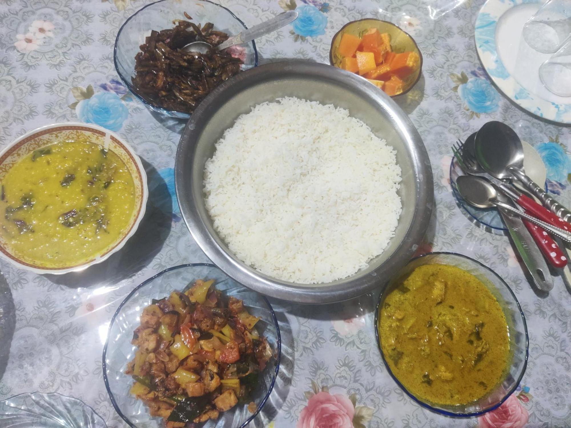 Enoch Guest House Mannar Bagian luar foto